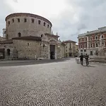 Inn Delle Mercanzie 3*