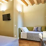 Inn Delle Mercanzie 3*