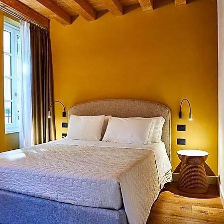Delle Mercanzie Mini-hôtel 3*