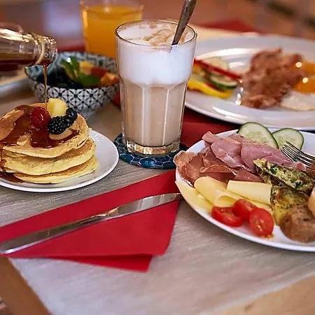 Delle Mercanzie 3* Brescia