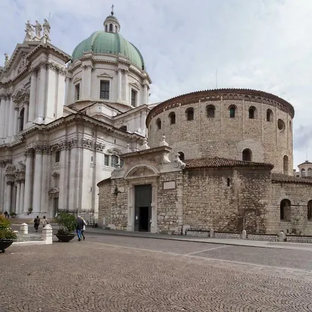Delle Mercanzie