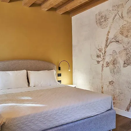 Delle Mercanzie Inn