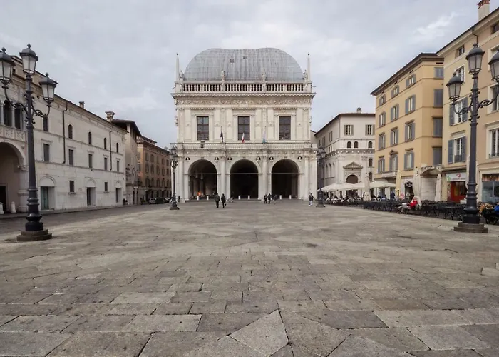 Delle Mercanzie Inn Brescia