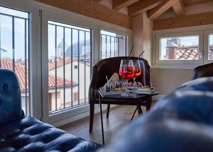 Delle Mercanzie 3* Brescia