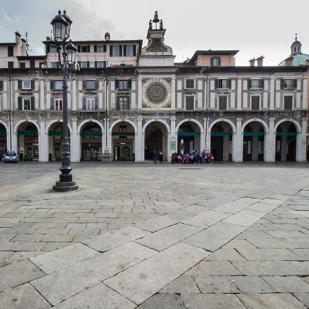 Delle Mercanzie Han/Misafirhane 2*